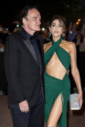 Cannes Guest to Chopard Trophy at the 78th annual Cannes Film Festival MP Daniella Tarantino and Quentin Tarantino arrive to the Chopard Trophy at the 78th annual Cannes Film Festival at Carlton Beach on May 16, 2025 in Cannes, France. Photo by Marco Piovanotto ABACAPRESS.COM  Copyright: xPiovanottoxMarco ABACAx