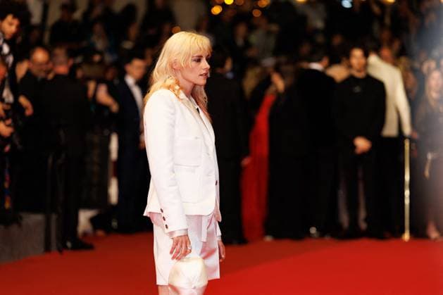 M Montée des marches du film Bono Stories of Surrender lors du 78ème Festival International du Film de Cannes Kristen Stewart Montée des marches du film Bono Stories of Surrender lors du 78ème Festival International du Film de Cannes, au Palais des Festivals à Cannes On may 16th 2025 Jacovides Moreau Bestimage Red carpet for the movie Bono Stories of Surrender during the 78th Cannes International Film Festival at the Palais des Festivals in Cannes, France On may 16th 2025 Cannes France  Copyright: xJACOVIDES-MOREAUx xBESTIMAGExJACOVIDES-MOREAUx xBESTIMAGEx