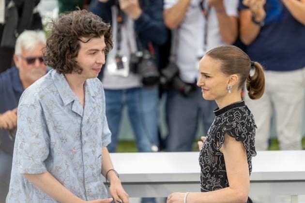 Arco , Photocall in Cannes, 16 05 2025 Cannes, France 16 5 2024 Ugo Bienvenu, Natalie Portman during the ARCO Photocall during the 78 Cannes International Film Festival The Film Festival takes place from May 13 to 24, 2025 Cannes Palais des Festivals et des Cong Provence Alpes Cote d Azur France Copyright: xChristianxEnderx