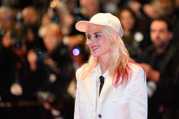 Cannes Bono Stories of Surrender Red Carpet NG Kristen Stewart attending the ‘Bono Stories of Surrender’ Screening and Red Carpet at Palais Des Festivals in Cannes, France on May 16 2025 as part of the 78th Cannes Film Festival. Photo by Nicolas Genin ABACAPRESS.COM Cannes France  Copyright: xGeninxNicolas ABACAx