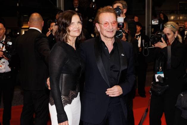 M Descente des marches du film Bono Stories of Surrender lors du 78ème Festival International du Film de Cannes Bono et sa femme Ali Hewson Descente des marches du film Bono Stories of Surrender lors du 78ème Festival International du Film de Cannes, au Palais des Festivals à Cannes On may 16th 2025 Jacovides Moreau Bestimage People leaving the red carpet for the movie Bono Stories of Surrender during the 78th Cannes International Film Festival at the Palais des Festivals in Cannes, France On may 16th 2025 Cannes France  Copyright: xJACOVIDES-MOREAUx xBESTIMAGExJACOVIDES-MOREAUx xBESTIMAGEx