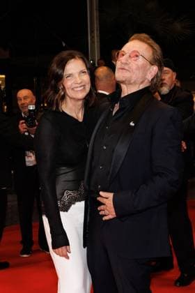 M Descente des marches du film Bono Stories of Surrender lors du 78ème Festival International du Film de Cannes Bono et sa femme Ali Hewson Descente des marches du film Bono Stories of Surrender lors du 78ème Festival International du Film de Cannes, au Palais des Festivals à Cannes On may 16th 2025 Jacovides Moreau Bestimage People leaving the red carpet for the movie Bono Stories of Surrender during the 78th Cannes International Film Festival at the Palais des Festivals in Cannes, France On may 16th 2025 Cannes France  Copyright: xJACOVIDES-MOREAUx xBESTIMAGExJACOVIDES-MOREAUx xBESTIMAGEx