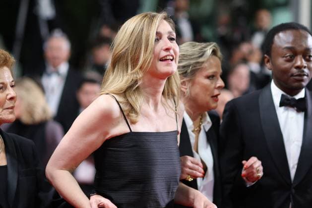 J Montée des marches du film Bono Stories of Surrender lors du 78ème Festival International du Film de Cannes Julie Gayet Montée des marches du film Bono Stories of Surrender lors du 78ème Festival International du Film de Cannes, au Palais des Festivals à Cannes On may 16th 2025 Jacovides Moreau Bestimage Red carpet for the movie Bono Stories of Surrender during the 78th Cannes International Film Festival at the Palais des Festivals in Cannes, France On may 16th 2025 Cannes France  Copyright: xJACOVIDES-MOREAUx xBESTIMAGExJACOVIDES-MOREAUx xBESTIMAGEx