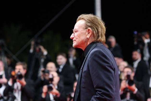J Montée des marches du film Bono Stories of Surrender lors du 78ème Festival International du Film de Cannes Bono Montée des marches du film Bono Stories of Surrender lors du 78ème Festival International du Film de Cannes, au Palais des Festivals à Cannes On may 16th 2025 Jacovides Moreau Bestimage Red carpet for the movie Bono Stories of Surrender during the 78th Cannes International Film Festival at the Palais des Festivals in Cannes, France On may 16th 2025 Cannes France  Copyright: xJACOVIDES-MOREAUx xBESTIMAGExJACOVIDES-MOREAUx xBESTIMAGEx