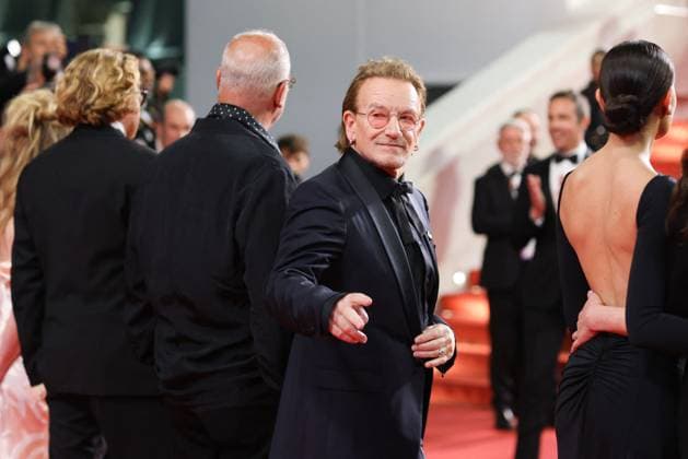 J Montée des marches du film Bono Stories of Surrender lors du 78ème Festival International du Film de Cannes Bono Montée des marches du film Bono Stories of Surrender lors du 78ème Festival International du Film de Cannes, au Palais des Festivals à Cannes On may 16th 2025 Jacovides Moreau Bestimage Red carpet for the movie Bono Stories of Surrender during the 78th Cannes International Film Festival at the Palais des Festivals in Cannes, France On may 16th 2025 Cannes France  Copyright: xJACOVIDES-MOREAUx xBESTIMAGExJACOVIDES-MOREAUx xBESTIMAGEx