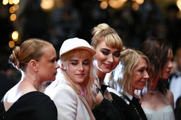 Cannes Bono Stories of Surrender Premiere AM Esme Creed-Miles, Kim Gordon, Kristen Stewart, Imogen Poots, Thora Birch attending the Bono: Stories of Surrender Premiere in Cannes, France on May 16, 2025 as part of the 78th Cannes Film Festival. Photo by Aurore Marechal ABACAPRESS.COM Cannes France  Copyright: xMarechalxAurore ABACAx
