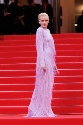 Cannes - Eddington Screening Julia Garner attends the Eddington red carpet at the 78th annual Cannes Film Festival at Palais des Festivals on May 16, 2025 in Cannes, France. Photo by Anne Barson ABACAPRESS.COM Cannes France  Copyright: xBarsonxAnne ABACAx