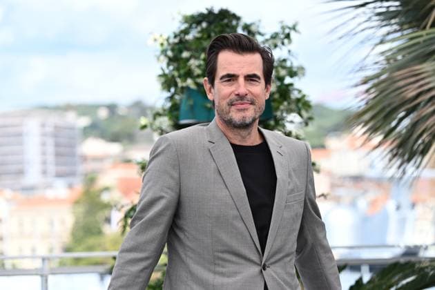 CINEMA : 78eme Festival de Cannes - Photocalls - 17 05 2025 CANNES, FRANCE - 17 MAI (G-D) : Claes BANG, Acteur, lors du photocall de Â« L™inconnu de la Grande Arche Â» (The Great Arch) Un Certain Regard au 78eme Festival de Cannes au Palais des Festivals le 17 mai 2025 Ã Cannes, France. CannesFrance  Copyright: xValentinaxClaretx