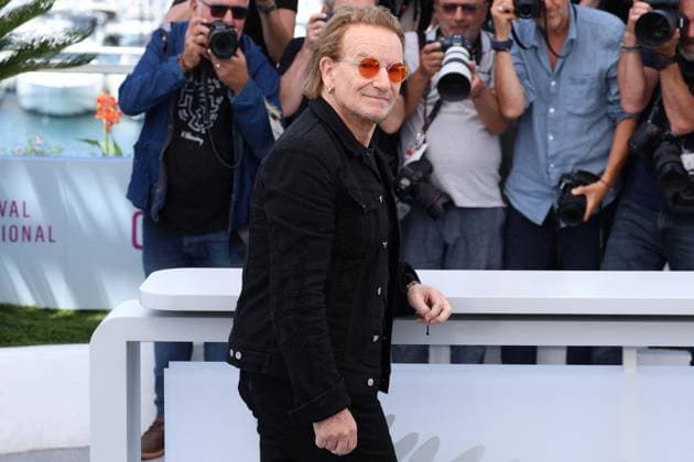 Cannes Bono Stories Of Surrender Photocall Bono posing at the photocall for Bono: Stories of Surrender (Special Screening) in Cannes, France on May 17, 2025, as part of the Cannes Film Festival. Photo by Jerome Domine ABACAPRESS.COM Cannes France  Copyright: xDominexJerome ABACAx