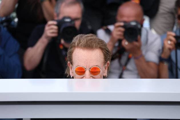 Cannes Bono Stories Of Surrender Photocall Bono posing at the photocall for Bono: Stories of Surrender (Special Screening) in Cannes, France on May 17, 2025, as part of the Cannes Film Festival. Photo by Jerome Domine ABACAPRESS.COM Cannes France  Copyright: xDominexJerome ABACAx