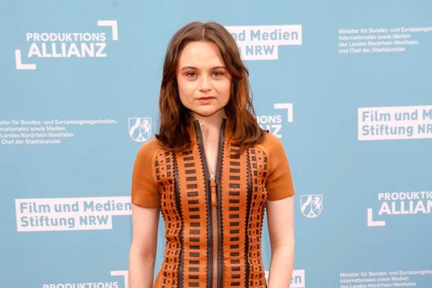 Lena Urzendowsky at the reception hosted by the state government of North Rhine-Westphalia, the Film und Medienstiftung NRW and the Production Alliance on the occasion of the 78th Cannes International Film Festival at the Vilebrequin La Plage Ondine Restaurant Beach Club Cannes, 16 05 2025 Foto:xK.xKriegerx xFuturexImagex nrw_5518
