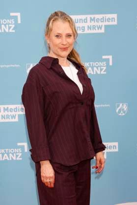 Maren Schmitt at the reception hosted by the state government of North Rhine-Westphalia, the Film und Medienstiftung NRW and the Production Alliance on the occasion of the 78th Cannes International Film Festival at the Vilebrequin La Plage Ondine Restaurant Beach Club Cannes, 16 05 2025 Foto:xK.xKriegerx xFuturexImagex nrw_5521