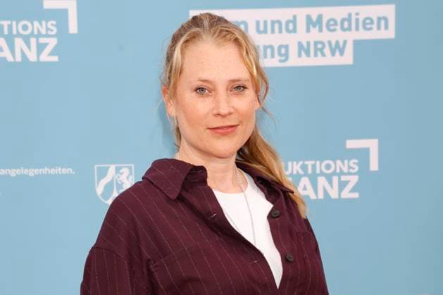 Maren Schmitt at the reception hosted by the state government of North Rhine-Westphalia, the Film und Medienstiftung NRW and the Production Alliance on the occasion of the 78th Cannes International Film Festival at the Vilebrequin La Plage Ondine Restaurant Beach Club Cannes, 16 05 2025 Foto:xK.xKriegerx xFuturexImagex nrw_5524