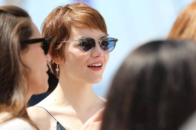 May 17, 2025, Cannes, Cote D azur, France: EMMA STONE poses during the photocall for Eddington at the 78th Annual Cannes Film Festival at Palais des Festivals in Cannes, France Cannes France - ZUMAc179 20250517_zep_c179_117 Copyright: xMickaelxChavetx