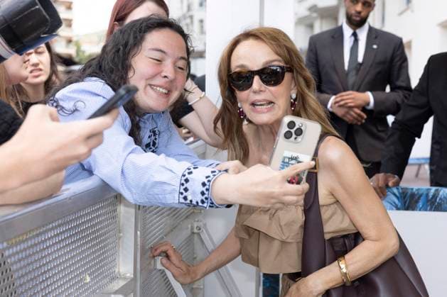 Cannes Philippine Leroy-Beaulieu leaves Hotel Martinez MP Philippine Leroy-Beaulieu leaves Hotel Martinez ahead the 78th annual Cannes Film Festival on May 17, 2025 in Cannes, France. Photo by Marco Piovanotto ABACAPRESS.COM  Copyright: xPiovanottoxMarco ABACAx