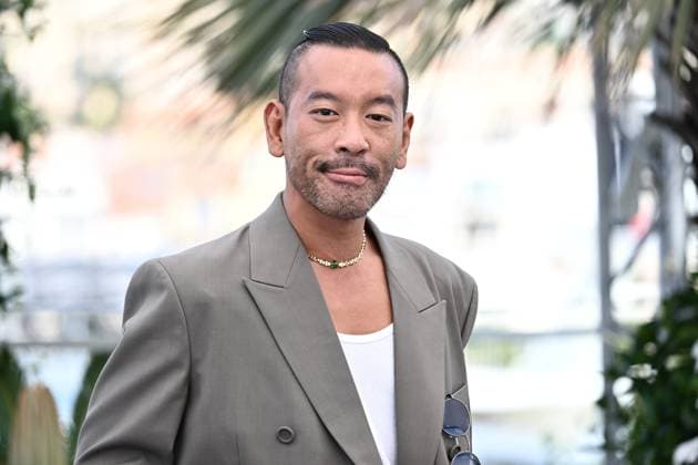 CINEMA : 78eme Festival de Cannes - Photocalls - 17 05 2025 CANNES, FRANCE - 17 MAI (G-D) : Juno MAK, RÃ alisateur (Hong Kong), lors du photocall de Â«Sons of the neon night Â» Seance de minuit au 78eme Festival de Cannes au Palais des Festivals le 17 mai 2025 Ã Cannes, France. CannesFrance  Copyright: xValentinaxClaretx