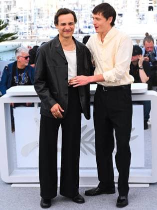 Cannes, 78th Cannes Film Festival 2025 - day 5 - Photocall of the film Urchin Cannes, 78th Cannes Film Festival 2025 - day 5 - Photocall of the film Urchin . In the photo Frank Dillane, Harris Dickinson Cannes France  Copyright: xIPA ABACAx