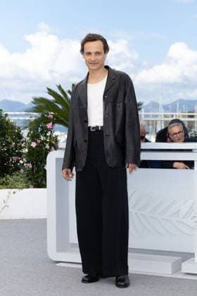 Urchin Photocall - The 78th Annual Cannes Film Festival Franck Dillane pose during the Urchin photocall at the 78th annual Cannes Film Festival at Palais des Festivals on May 17, 2025 in Cannes, France., Credit:Olivier Huitel Avalon France, Cannes  Copyright: xOlivierxHuitelx xAvalonx 1000201343