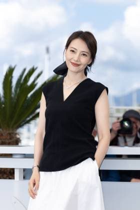 Sons Of The Neon Night Photocall - The 78th Annual Cannes Film Festival Gao Yuan Yuan poses during the Sons of the Neon Night photocall at the 78th annual Cannes Film Festival at Palais des Festivals on May 17, 2025 in Cannes, France., Credit:Olivier Huitel Avalon France, Cannes  Copyright: xOlivierxHuitelx xAvalonx 1000202920
