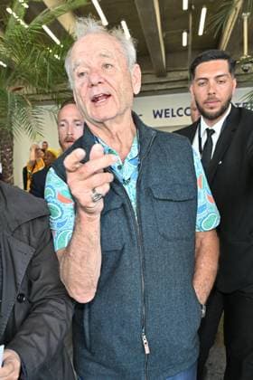 Cannes Bill Murray At Nice Airport JR Bill Murray arriving at Nice airport ahead 78th Cannes Film Festival in Nice, France on May, 17, 2025. Photo by Julien Reynaud APS-Medias ABACAPRESS.COM Nice France  Copyright: xReynaudxJulien APS-Medias ABACAx