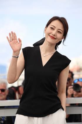 Sons Of The Neon Night Photocall - The 78th Annual Cannes Film Festival Gao Yuanyuan - Sons Of The Neon Night Photocall - The 78th Annual Cannes Film Festival in Cannes, France on May 17, 2025.  Copyright: x Chassery+Courdjix