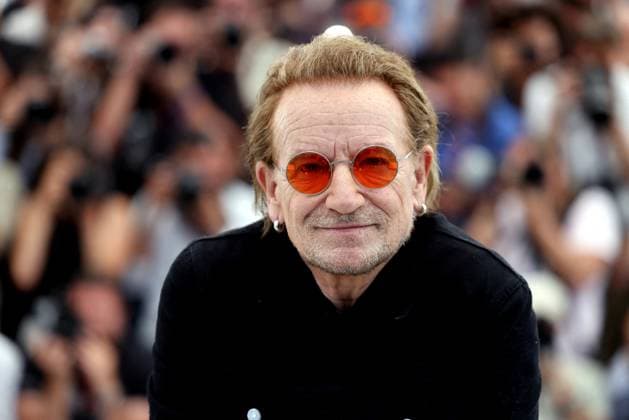 Bono Stories Of Surrender photocall at the 78th Cannes International Film Festival Bono au photocall de Bono Stories Of Surrender lors du 78ème Festival International du Film de Cannes, au Palais des Festivals in Cannes, France, on May 17, 2025 Jacovides Moreau Bestimage Singer Bono during the Bono Stories Of Surrender photocall at the 78th annual Cannes Film Festival at Palais des Festivals in Cannes, France, on May 17, 2025 Cannes France  Copyright: xJACOVIDES-MOREAUx xBESTIMAGExJACOVIDES-MOREAUx xBESTIMAGEx