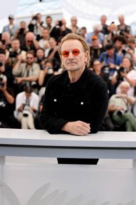 Bono Stories Of Surrender photocall at the 78th Cannes International Film Festival Bono au photocall de Bono Stories Of Surrender lors du 78ème Festival International du Film de Cannes, au Palais des Festivals in Cannes, France, on May 17, 2025 Jacovides Moreau Bestimage Singer Bono during the Bono Stories Of Surrender photocall at the 78th annual Cannes Film Festival at Palais des Festivals in Cannes, France, on May 17, 2025 Cannes France  Copyright: xJACOVIDES-MOREAUx xBESTIMAGExJACOVIDES-MOREAUx xBESTIMAGEx