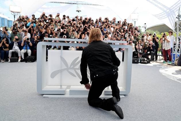 Bono Stories Of Surrender photocall at the 78th Cannes International Film Festival Bono au photocall de Bono Stories Of Surrender lors du 78ème Festival International du Film de Cannes, au Palais des Festivals in Cannes, France, on May 17, 2025 Jacovides Moreau Bestimage Singer Bono during the Bono Stories Of Surrender photocall at the 78th annual Cannes Film Festival at Palais des Festivals in Cannes, France, on May 17, 2025 Cannes France  Copyright: xJACOVIDES-MOREAUx xBESTIMAGExJACOVIDES-MOREAUx xBESTIMAGEx