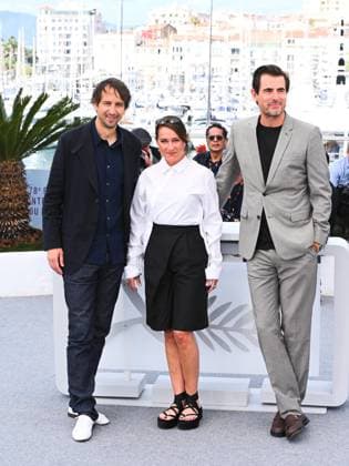 Cannes, 78th Cannes Film Festival 2025 - day 5 - Photocall of the film Bono: Stories of Surrender Cannes, 78th Cannes Film Festival 2025 - day 5 - Photocall of the film The Great Arch . In the picture Stéphane Demoustier, Sidse Babett Knudsen and Claes Bang Cannes France  Copyright: xIPA ABACAx