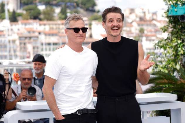 Joaquin Phoenix and Pedro Pascal at the photocall for the feature film Eddington at the Festival de Cannes 2025 78 Cannes International Film Festival at the Palais des Festivals Cannes, 17 05 2025 Foto:xD.xBedrosianx xFuturexImagex eddington_call_5513