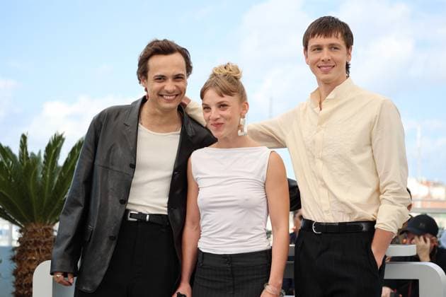 Urchin Photocall at the 78th Annual Cannes Film Festival Franck Dillane, Megan Northam and Harris Dickinson - Urchin Photocall at the 78th Annual Cannes Film Festival in Cannes, France in May 17, 2025.  Copyright: x Chassery+Courdjix