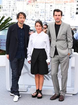 Cannes, 78th Cannes Film Festival 2025 - day 5 - Photocall of the film Bono: Stories of Surrender Cannes, 78th Cannes Film Festival 2025 - day 5 - Photocall of the film The Great Arch . In the picture Stéphane Demoustier, Sidse Babett Knudsen and Claes Bang Cannes France  Copyright: xIPA ABACAx