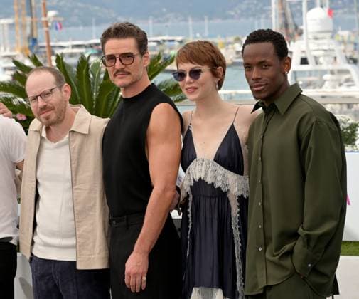 Eddington Photocall at 78th Festival de Cannes - Cannes, France CANNES, FRANCE. May 17, 2025: Ari Aster, Pedro Pascal, Emma Stone & Micheal Ward at the photocall for Eddington at the 78th Festival de Cannes. Picture: Paul Smith Featureflash Cannes France  Copyright: xPaulxSmithx xFeatureflashx