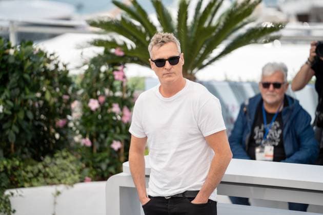 Eddington Press Conference - The 78th Annual Cannes Film Festival Joaquin Phoenix poses during the Eddington photocall at the 78th annual Cannes Film Festival at Palais des Festivals in Cannes, France, on May 17, 2025. Cannes France  Copyright: xLucaxCarlinox originalFilename: carlino-notitle250517_npeWA.jpg
