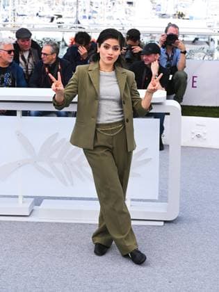 Cannes, 78th Cannes Film Festival 2025 - day 5 - Photocall of the film La Ola (La Vague The Wave) Cannes, 78th Cannes Film Festival 2025 - day 5 - Photocall of the film La Ola (La Vague The Wave). In the photo Lola Bravo Cannes France  Copyright: xIPA ABACAx