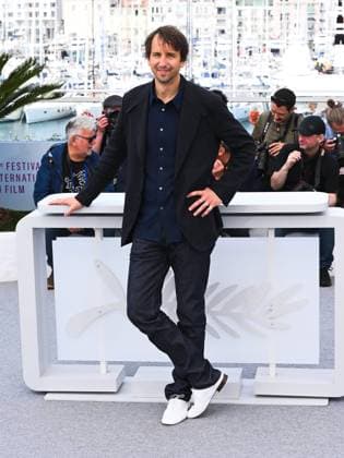 Cannes, France, Cannes: Cannes, 78th Cannes Film Festival 2025 - day 5 - Photocall of the film The Great Arch. In the photo StÃ phane Demoustier Cannes Cannes  - ZUMAp169 20250517_zea_p169_516 Copyright: xAlbertoxTerenghix