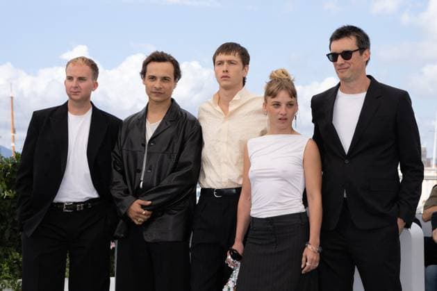 Cannes - Urchin Photocall Archie Pearch, Frank Dillane, Harris Dickinson, Megan Northam and Scott O Donnell pose during the Urchin photocall at the 78th annual Cannes Film Festival at Palais des Festivals on May 17, 2025 in Cannes, France. Photo by Shootpix ABACAPRESS.COM Cannes France  Copyright: xShootpix ABACAx