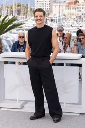 Eddington photocall Pedro Pascal poses during the Eddington photocall at the 78th annual Cannes Film Festival at Palais des Festivals on May 17, 2025 in Cannes, France. 5 in Cannes, France.  Copyright: x Chassery+Courdjix
