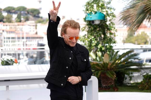 Bono at the photocall for the Apple TV documentary Bono Stories of Surrender at the Festival de Cannes 2025 78 Cannes International Film Festival at the Palais des Festivals Cannes, 17 05 2025 Foto:xD.xBedrosianx xFuturexImagex bono_5527