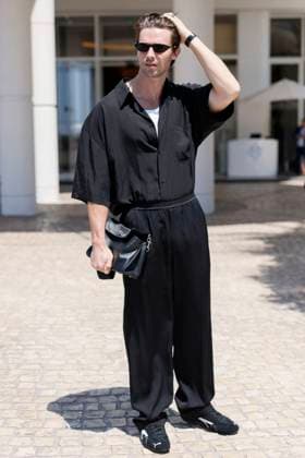 Cannes Patrick Schwarzenegger leaves Hotel Martinez MP Patrick Schwarzenegger leaves Hotel Martinez ahead the 78th annual Cannes Film Festival on May 17, 2025 in Cannes, France. Photo by Marco Piovanotto ABACAPRESS.COM  Copyright: xPiovanottoxMarco ABACAx