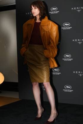 May 17, 2025, Cannes, Cote D azur, France: CHARLOTTE GAINSBOURG poses during the photocall ahead of the Kering Women in Motion Talk at the 78th Annual Cannes Film Festival at Palais des Festivals in Cannes, France Cannes France - ZUMAc179 20250517_zep_c179_163 Copyright: xMickaelxChavetx