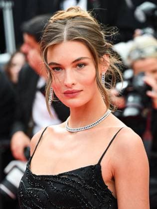 Cannes, 78th Cannes Film Festival 2025 - evening 5 - red carpet of the film NOUVELLE VAGUE Cannes, 78th Cannes Film Festival 2025 - evening 5 - red carpet of the film NOUVELLE VAGUE - In the photo: Elizabeth grace cannes France  Copyright: xIPA ABACAx