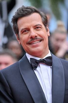 Cannes Nouvelle Vague Screening JR Laurent Lafitte attending the screening of Nouvelle Vague at 78th Cannes Film Festival in Cannes, France on May, 17, 2025. Photo by Julien Reynaud APS-Medias ABACAPRESS.COM Cannes France  Copyright: xReynaudxJulien APS-Medias ABACAx