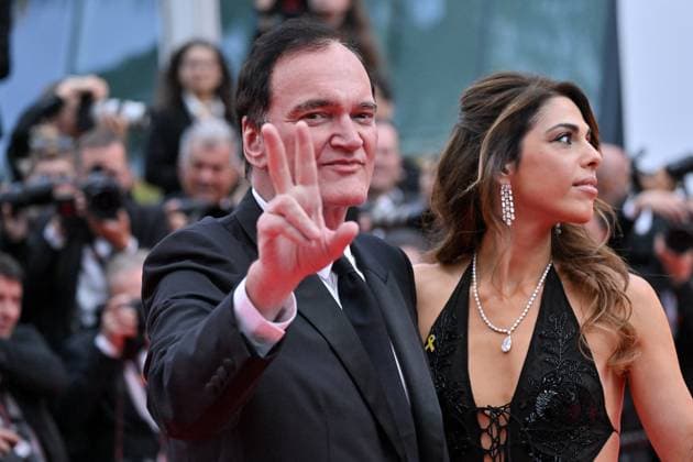 Cannes Nouvelle Vague Screening JR Quentin Tarantino, Daniella Tarantino attending the screening of Nouvelle Vague at 78th Cannes Film Festival in Cannes, France on May, 17, 2025. Photo by Julien Reynaud APS-Medias ABACAPRESS.COM Cannes France  Copyright: xReynaudxJulien APS-Medias ABACAx