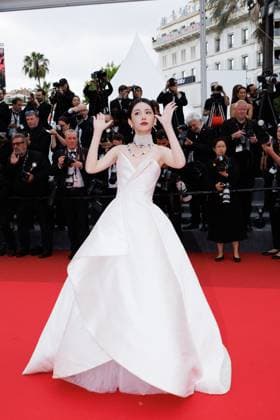 M Montée des marches du film Nouvelle vague lors du 78ème Festival International du Film de Cannes Zhou Ye Montée des marches du film Nouvelle vague lors du 78ème Festival International du Film de Cannes, au Palais des Festivals à Cannes On may 17th 2025 Jacovides Moreau Bestimage Red carpet for the movie New Wave during the 78th Cannes International Film Festival at the Palais des Festivals in Cannes, France On may 17th 2025 Cannes France  Copyright: xJACOVIDES-MOREAUx xBESTIMAGExJACOVIDES-MOREAUx xBESTIMAGEx