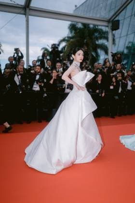 78eme Festival International du Film de Cannes Montée des marches Nouvelle Vague 78th International Cannes Film Festival Red carpet for Nouvelle vague Movie 444514 2025 05 17 Alpes Maritimes Cannes Cap Vert  Copyright: xTerencexBaelenx STAR_444514_018