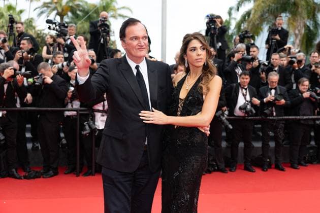 B Montée des marches du film Nouvelle vague lors du 78ème Festival International du Film de Cannes Quentin Tarantino et sa femme Daniella Pick Montée des marches du film Nouvelle vague lors du 78ème Festival International du Film de Cannes, au Palais des Festivals à Cannes Le 17 mai 2025 Olivier Borde Bestimage Red carpet for the movie New Wave during the 78th Cannes International Film Festival at the Palais des Festivals in Cannes, France On may 17th 2025 Cannes France  Copyright: xOLIVIERxBORDEx xBESTIMAGExOLIVIERxBORDEx xBESTIMAGEx