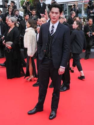 Cannes, 78th Cannes Film Festival 2025 - evening 5 - red carpet of the film Nouvelle Vague (New Wave) Cannes, 78th Cannes Film Festival 2025 - evening 5 - red carpet of the film NOUVELLE VAGUE - In the photo: guest cannes France  Copyright: xIPA ABACAx