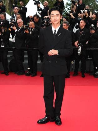 Cannes, France, Cannes: Cannes, 78th Cannes Film Festival 2025 - evening 5 - red carpet of the film Nouvelle Vague. In the Photo photo Cannes Cannes  - ZUMAp169 20250517_zea_p169_1883 Copyright: xSimonexComix