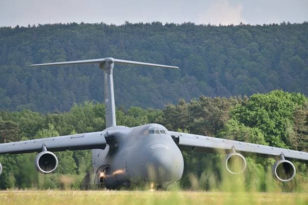 17.5.2025 US Air Force Lockheed C5 Galaxy der US Amerikanischen Luftwaffe vor dem Start auf der Ramstein Air Force Base. Ramstein Miesenbach US Air Base Rheinland Pfalz Deutschland *** 17 5 2025 US Air Force Lockheed C5 Galaxy of the US Air Force before take-off at Ramstein Air Force Base Ramstein Miesenbach US Air Base Rheinland Pfalz Germany